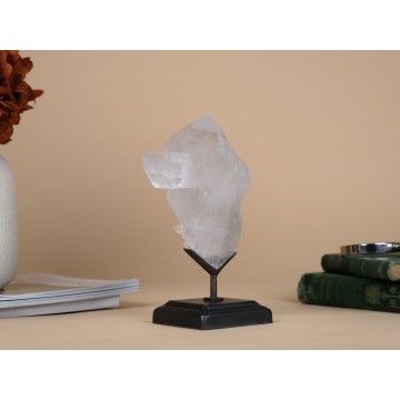 Hyaline crystal quartz