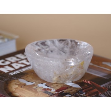 Quartz crystal bowl