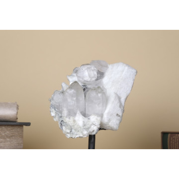 Albite and clear Quartz...