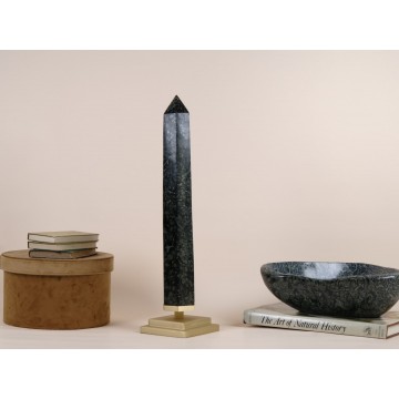 Kambamba Jasper obelisk