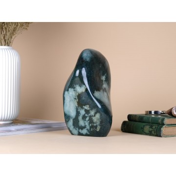Green agate